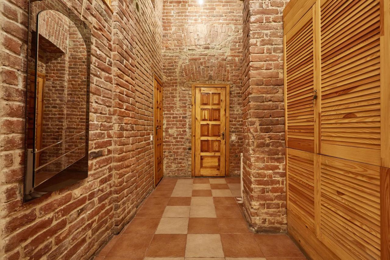 Shelter Lviv Exterior foto